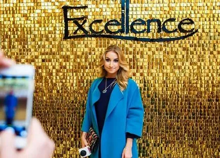 Жива реклама з динамічних світловідбивних елементів дисків, квадратів, багатогранників для (реклама на білбордах минск) Жива реклама з динамічних світловідбивних елементів дисків, квадратів, багатогранників для