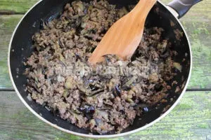 Баклажани з фаршем на сковороді, як приготувати на (сковороді) Баклажани з фаршем на сковороді, як приготувати на