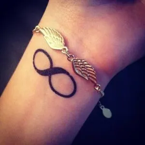 Нескінченність татуювання (значення, ескізи, фото), tattoofotos (татуювання-візерунки) Нескінченність татуювання (значення, ескізи, фото), tattoofotos