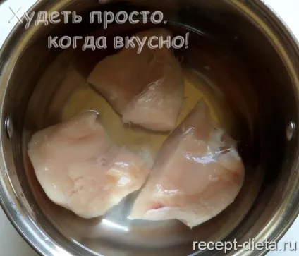 Білковий салат з куркою - дієтичні рецепти (порцію філе сметана яйця) Білковий салат з куркою - дієтичні рецепти