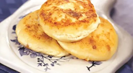 Млинці з м'ясом рецепт класичний (готувати сирники легше творог) Млинці з м'ясом рецепт класичний