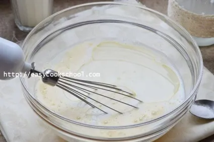 Млинці на молоці тонкі з дірочками рецепт з фото, легкі рецепти (рецепт) Млинці на молоці тонкі з дірочками рецепт з фото, легкі рецепти
