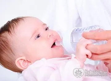 Чим годувати дитину в 3 місяці
