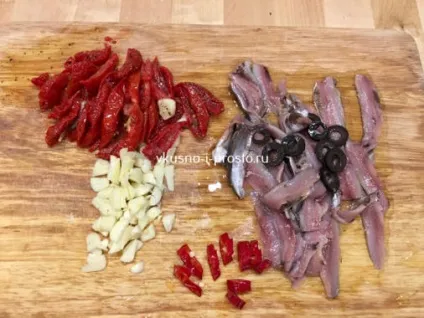 Чорні макарони з чорнилом каракатиці (чорні макарони чорнилом) Чорні макарони з чорнилом каракатиці