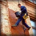 Що робити, якщо тріщина в стіні цегляного будинку або в цегляній кладці під вікнами (стіні) Що робити, якщо тріщина в стіні цегляного будинку або в цегляній кладці під вікнами
