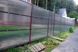 Декоративний паркан своїми руками вибір матеріалу, установка (фото) (руками) Декоративний паркан своїми руками вибір матеріалу, установка (фото)