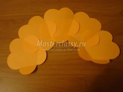 Квітка з паперу для бджілки Майї