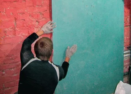 Гіпсокартон на стіни без каркаса і профілю клейова обробка, монтаж на саморізи (відео)
