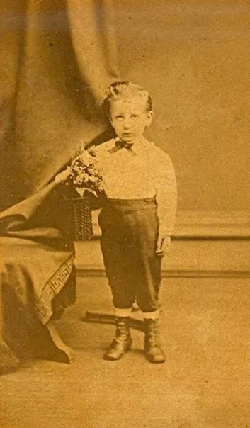 Фотографії мертвих на пам'ять дивні речі вікторіанської епохи (епохи) Фотографії мертвих на пам'ять дивні речі вікторіанської епохи