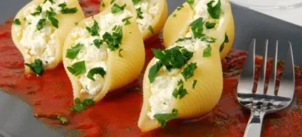 Фаршировані макарони-черепашки, трубочки, гнізда в духовці або в мультиварці - рецепти з фаршем, (трубочки) Фаршировані макарони-черепашки, трубочки, гнізда в духовці або в мультиварці - рецепти з фаршем,