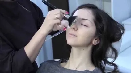 Fashion голе обличчя як правильно зробити макіяж без макіяжу, кращі світові новини (особа) Fashion голе обличчя як правильно зробити макіяж без макіяжу, кращі світові новини
