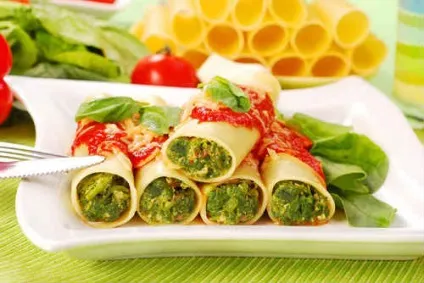 Фаршировані макарони в духовці - рецепти з фаршем, сиром, соусом (духовці) Фаршировані макарони в духовці - рецепти з фаршем, сиром, соусом