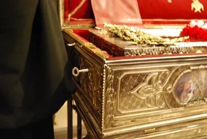 Де живе святитель спиридон, цікаве