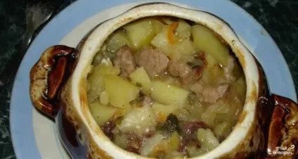 Яловичина з чорносливом і картоплею - покроковий рецепт з фото на (покрокові рецепти) Яловичина з чорносливом і картоплею - покроковий рецепт з фото на
