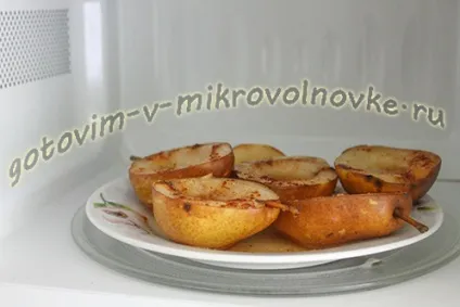 Груші запечені в мікрохвильовці з медом і корицею рецепт з фото (корицею) Груші запечені в мікрохвильовці з медом і корицею рецепт з фото