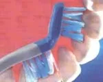 Історія зубної щітки