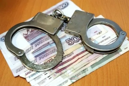 З казнокрадів в кримінальники (боротьба з корупцією) З казнокрадів в кримінальники