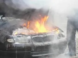 Як правильно гасити автомобіль (підпалив машини) Як правильно гасити автомобіль