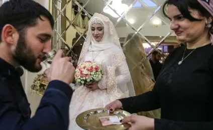 Як святкують традиційні чеченські весілля в грізному (33 фото) - Трініксі (які) Як святкують традиційні чеченські весілля в грізному (33 фото) - Трініксі
