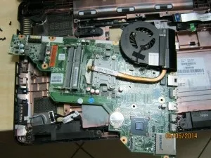 Як розібрати hp630 -hp650, інструкція в картинках, - ремонт комп'ютерної техніки (розібрати hp650 інструкція в картинках) Як розібрати hp630 -hp650, інструкція в картинках, - ремонт комп'ютерної техніки