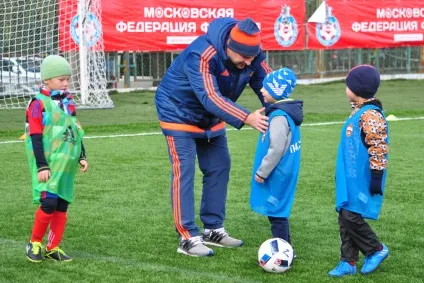 Як пройшов набір в ДЮСШ ПФК ЦСКА розповідає андрей Плахетко Мар'ян Іванович, фото - фото - новини ПФК ЦСКА - (андрей) Як пройшов набір в ДЮСШ ПФК ЦСКА розповідає андрей Плахетко Мар'ян Іванович, фото - фото - новини ПФК ЦСКА -