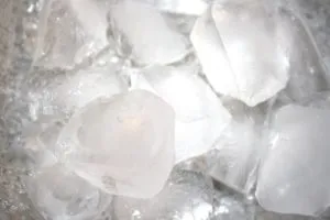 Як прибрати віск з одягу (віск) Як прибрати віск з одягу