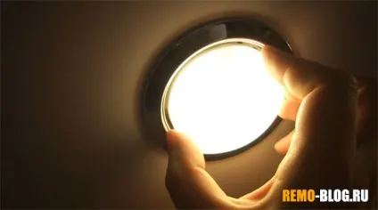 Як замінити лампочку в натяжній стелі, будівельний блог (статтю замінити лампочку) Як замінити лампочку в натяжній стелі, будівельний блог