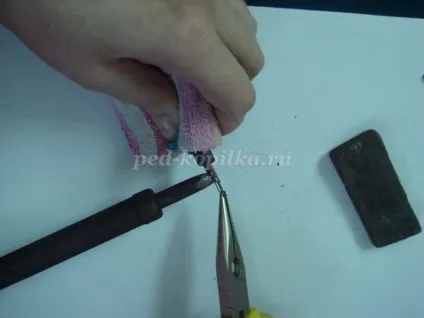 Як замінити голку в Вижигатели «візерунок» (довгий кінець дроту) Як замінити голку в Вижигатели «візерунок»