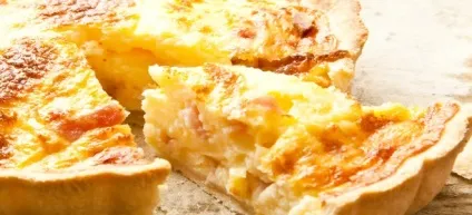 Кіш лорен - рецепти класичного пирога з куркою, грибами, лососем і шинкою (грибами) Кіш лорен - рецепти класичного пирога з куркою, грибами, лососем і шинкою
