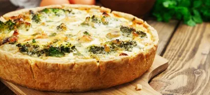 Кіш лорен - рецепти класичного пирога з куркою, грибами, лососем і шинкою (лорен) Кіш лорен - рецепти класичного пирога з куркою, грибами, лососем і шинкою
