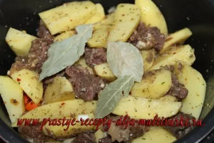 Картопля з тушонкою в мультиварці, в скороварці