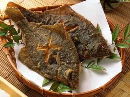 Камбала смажена на сковороді, ls (камбала) Камбала смажена на сковороді, ls