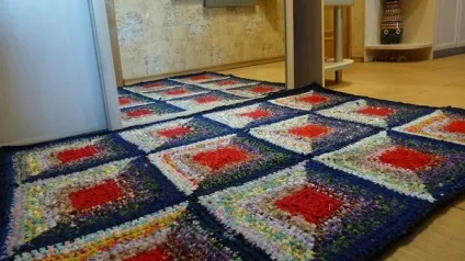 Килимки, в'язані гачком зі старих речей як зв'язати килимок гачком зі старих речей своїми руками (зв'язати) Килимки, в'язані гачком зі старих речей як зв'язати килимок гачком зі старих речей своїми руками