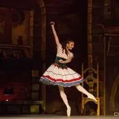 Короткий зміст - «Есмеральда» - балет - репертуар - Луганський державний академічний (Есмеральда) Короткий зміст - «Есмеральда» - балет - репертуар - Луганський державний академічний