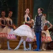 Короткий зміст - «Есмеральда» - балет - репертуар - Луганський державний академічний (Есмеральда) Короткий зміст - «Есмеральда» - балет - репертуар - Луганський державний академічний
