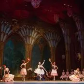Короткий зміст - «Есмеральда» - балет - репертуар - Луганський державний академічний (Есмеральда) Короткий зміст - «Есмеральда» - балет - репертуар - Луганський державний академічний