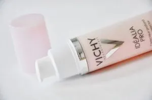 Крем-сироватка виші (vichy idealia pro) від купероза склад, властивості, відгуки (виші крем для обличчя) Крем-сироватка виші (vichy idealia pro) від купероза склад, властивості, відгуки