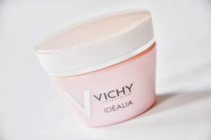 Крем-сироватка виші (vichy idealia pro) від купероза склад, властивості, відгуки (vichy косметика) Крем-сироватка виші (vichy idealia pro) від купероза склад, властивості, відгуки