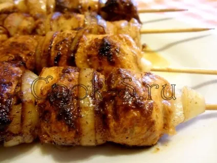 Курячий шашлик на сковороді - покроковий рецепт з фото, страви з курки (курячого шашлику сковороді) Курячий шашлик на сковороді - покроковий рецепт з фото, страви з курки