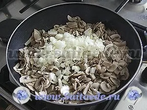 Лаваш з куркою, сиром і грибами запечений в духовці - найсмачніші кулінарні рецепти на