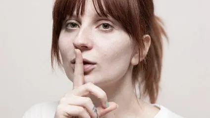 Ларингіт від чого з'являється, як передається, психосоматика (психосоматика) Ларингіт від чого з'являється, як передається, психосоматика
