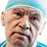 Підозра на струс мозку після удару м'ячем по обличчю (мозку) Підозра на струс мозку після удару м'ячем по обличчю