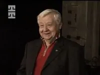 Інтерв'ю на фоні вистави, телеканал театр (тлі) Інтерв'ю на фоні вистави, телеканал театр