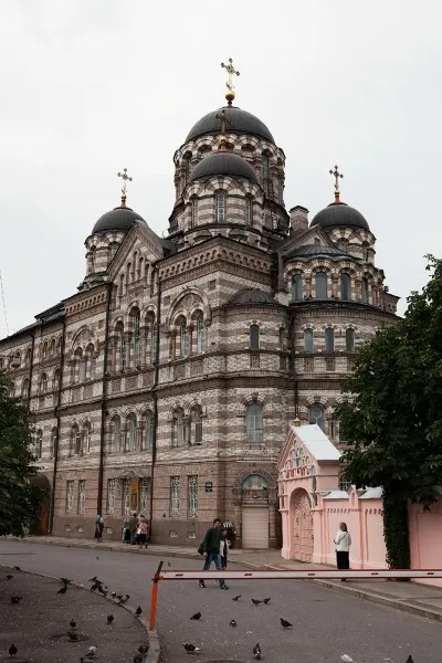 Иоанновский монастир (Свято-іоановского ставропігійний жіночий монастир) (Іоанівському монастирі Церква) Иоанновский монастир (Свято-іоановского ставропігійний жіночий монастир)