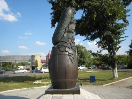 Цікаве про огірки
