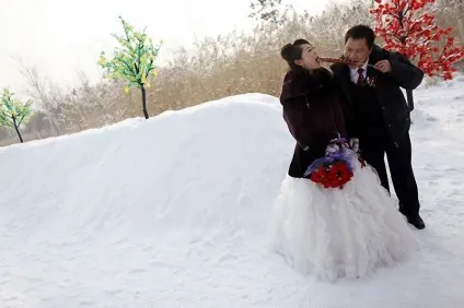 Масове весілля в Харбіні - новини в фотографіях (Неба REUTERS Song) Масове весілля в Харбіні - новини в фотографіях