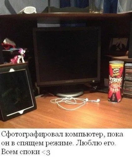 Мем «сфоткал поки я сплю» і його пародії (24 фото) (васі немає) Мем «сфоткал поки я сплю» і його пародії (24 фото)