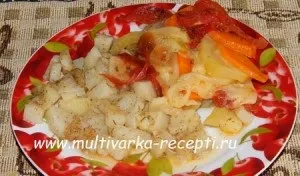 Молода картопля, запечена в мультиварці