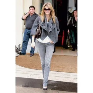 Міша Бартон (mischa barton) біографія, фото (миша) Міша Бартон (mischa barton) біографія, фото
