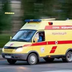 Москва, новини, чоловік вижив після падіння на рейки на станції метро - Воробйови гори (реанімації) Москва, новини, чоловік вижив після падіння на рейки на станції метро - Воробйови гори